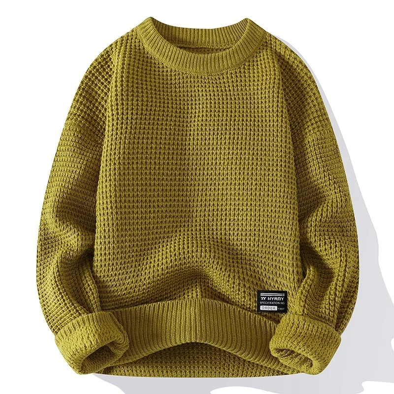 SWETER MĘSKI Z DZIANINY O FAKTUROWYM SPLOCIE