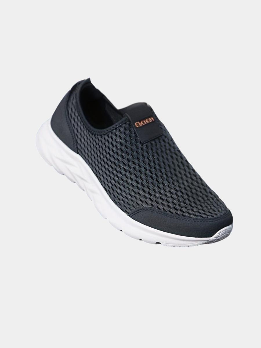 MĘSKIE SNEAKERSY Z PRZEWIEWNEJ SIATECZKI