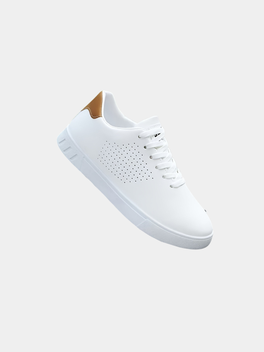MATOWE PANELE W MĘSKICH SNEAKERSACH