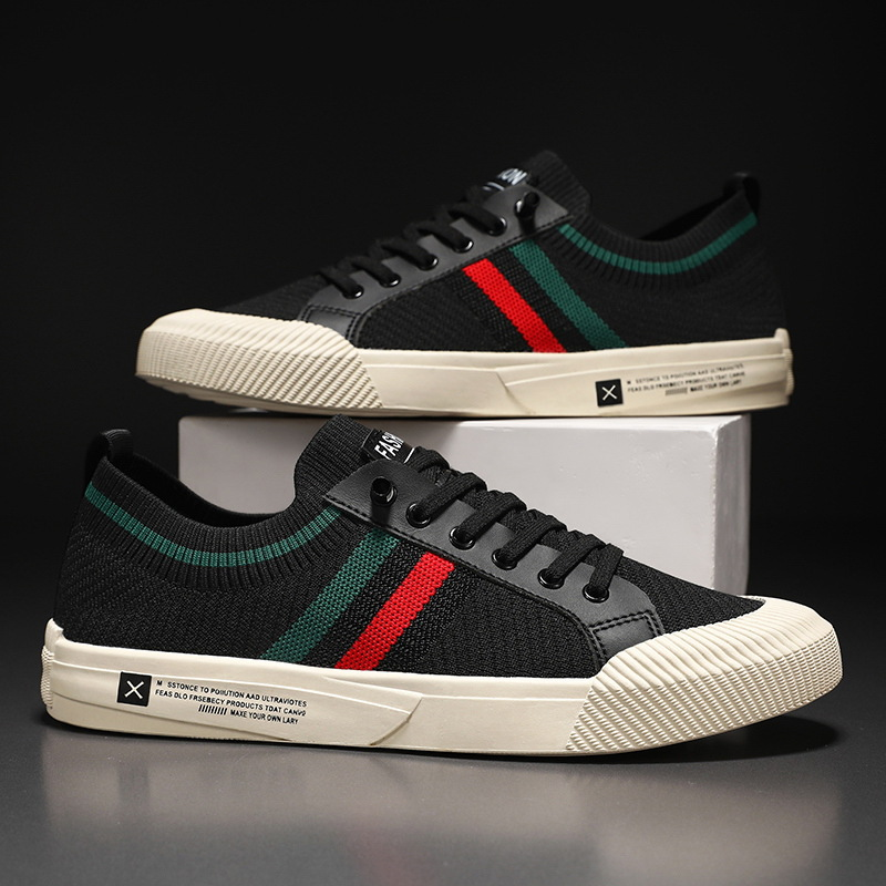 MĘSKIE SNEAKERSY Z SIATECZKI WIĄZANE NA SZNURÓWKI