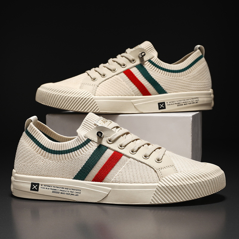 MĘSKIE SNEAKERSY Z SIATECZKI WIĄZANE NA SZNURÓWKI