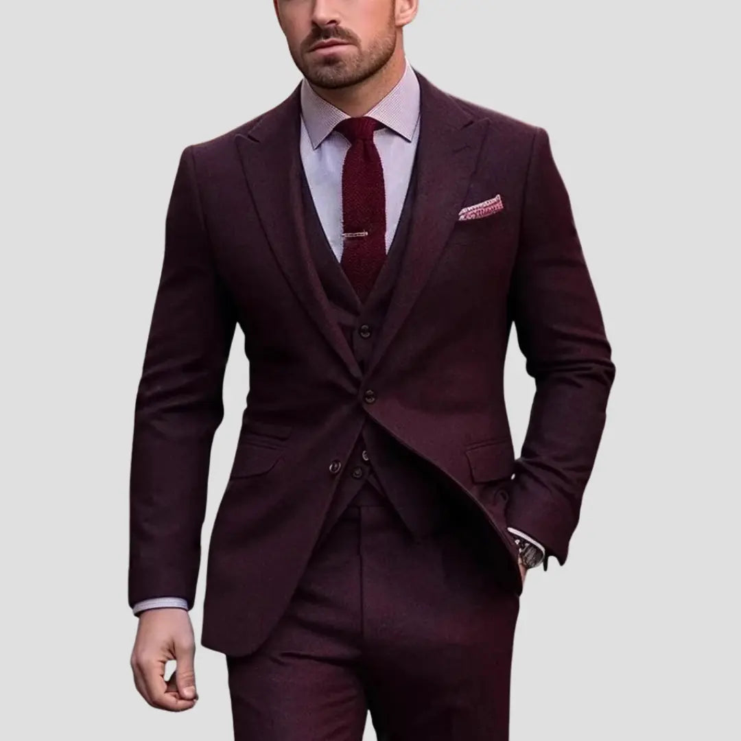 FORMALNY TRZYCZĘŚCIOWY GARNITUR MĘSKI