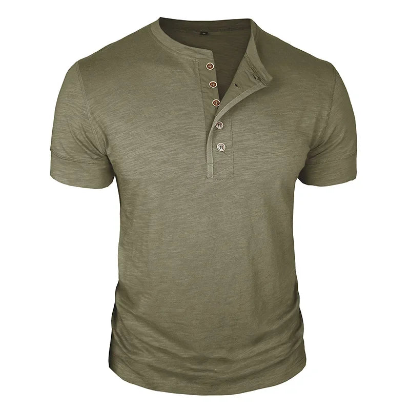 MĘSKI T-SHIRT Z GUZIKAMI POD SZYJĄ