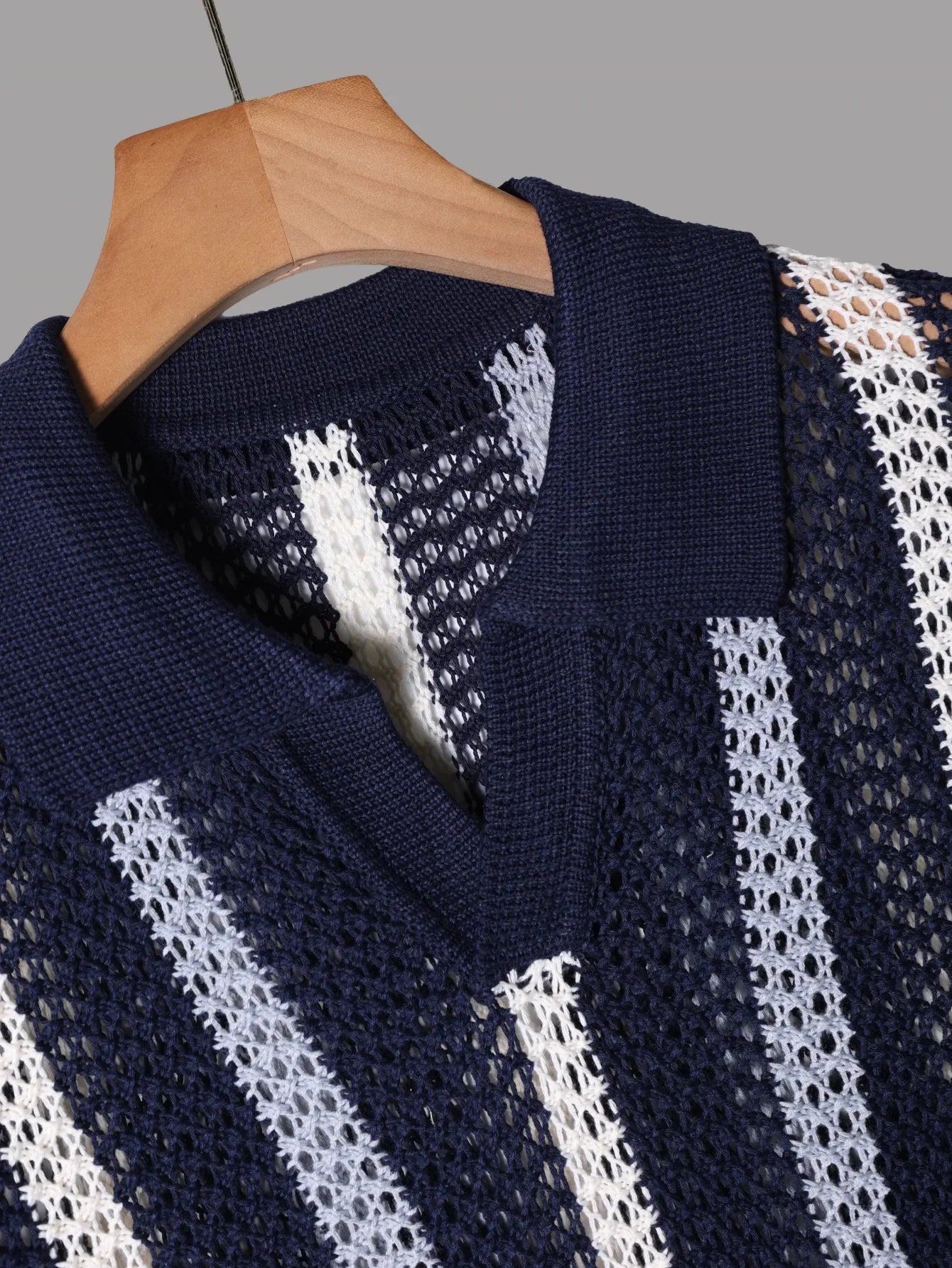 COLLARED KNIT POLO FOR MEN