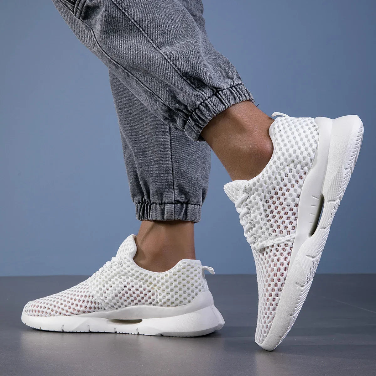 DAMSKIE SNEAKERSY SZNUROWANE Z SIATECZKI