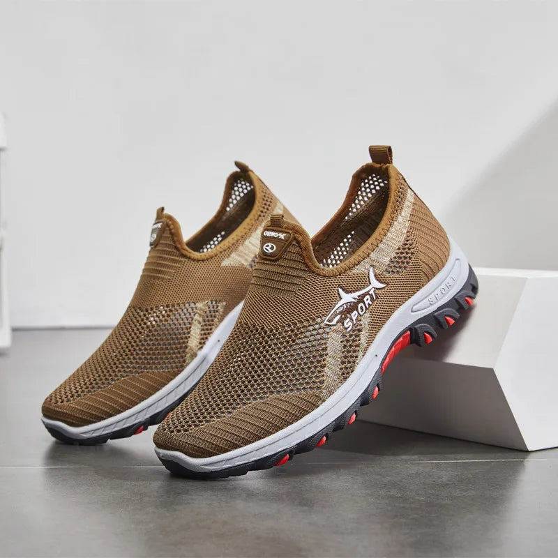 MĘSKIE WSUWANE SNEAKERSY Z SIATECZKI