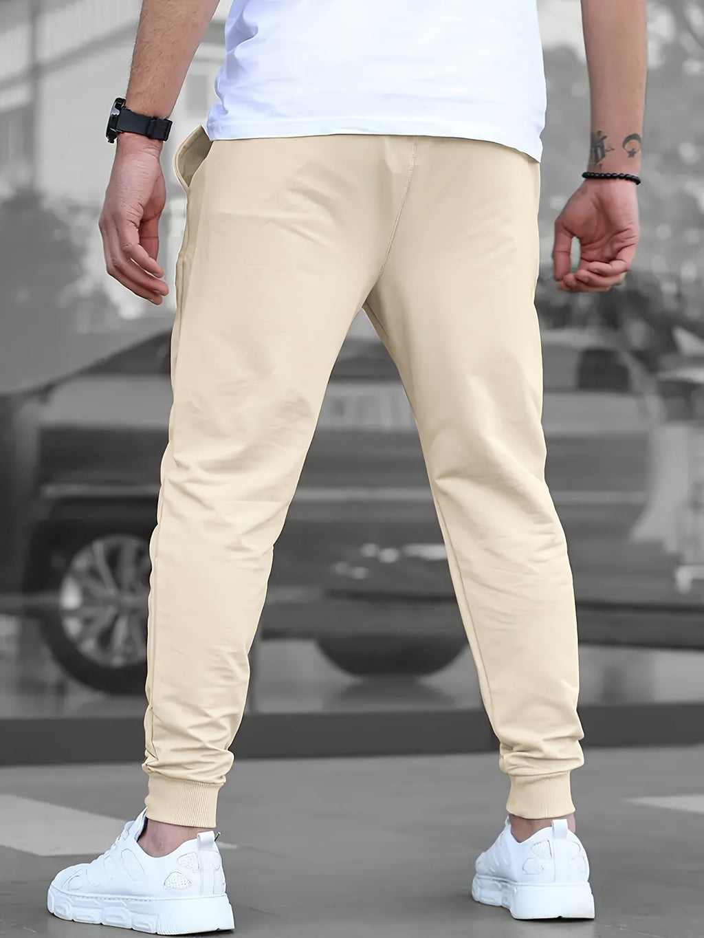 MĘSKIE SPODNIE O KROJU SLIM FIT