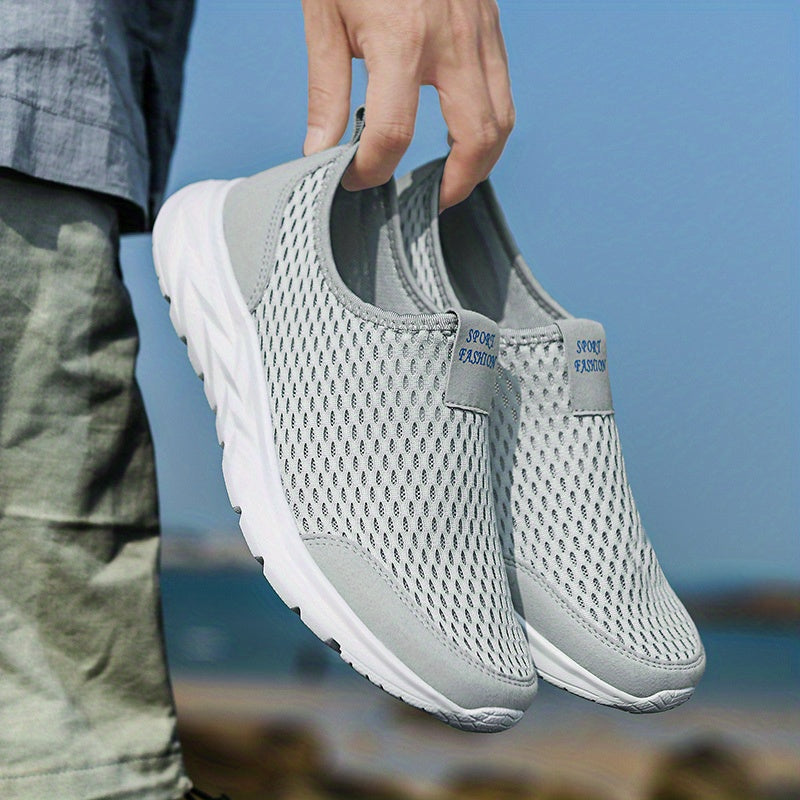 MĘSKIE SNEAKERSY Z PRZEWIEWNEJ SIATECZKI