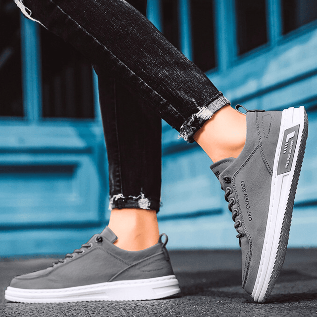BUTY SPORTOWE MĘSKIE O STRUKTURALNYM WZORZE