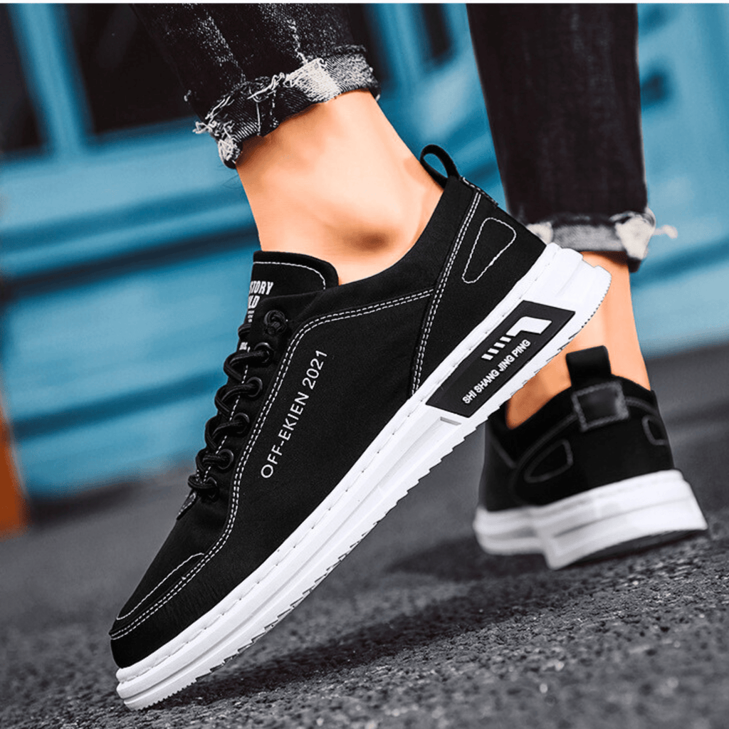 BUTY SPORTOWE MĘSKIE O STRUKTURALNYM WZORZE